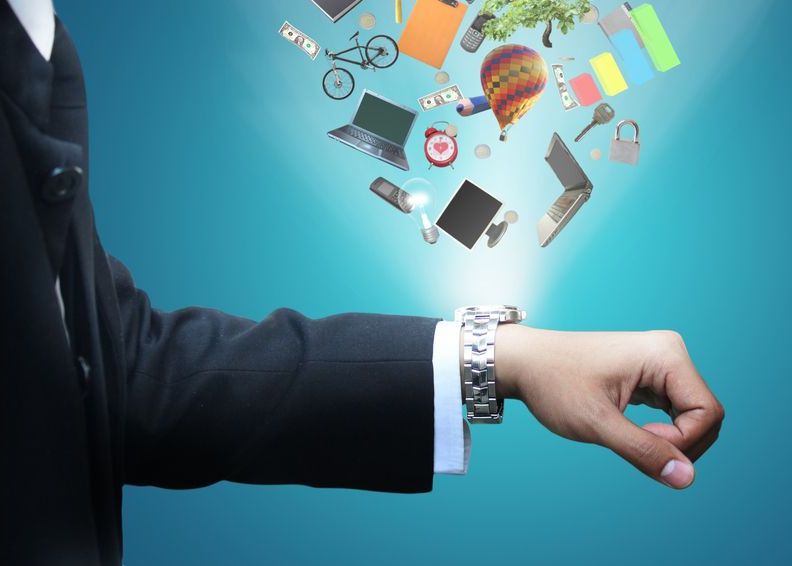 Topul ceasurilor inteligente. Cele mai bune produse pe care le poti cumpara. INFOGRAFIC Topul Ceasurilor Inteligente Cele Mai Bune Produse Pe Care Le Poti Cumpara Infografic 4 1
