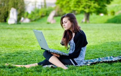 Cum protejezi bateria laptopului! Uite cum poti avea grija de ea, ca sa te tina mai mult