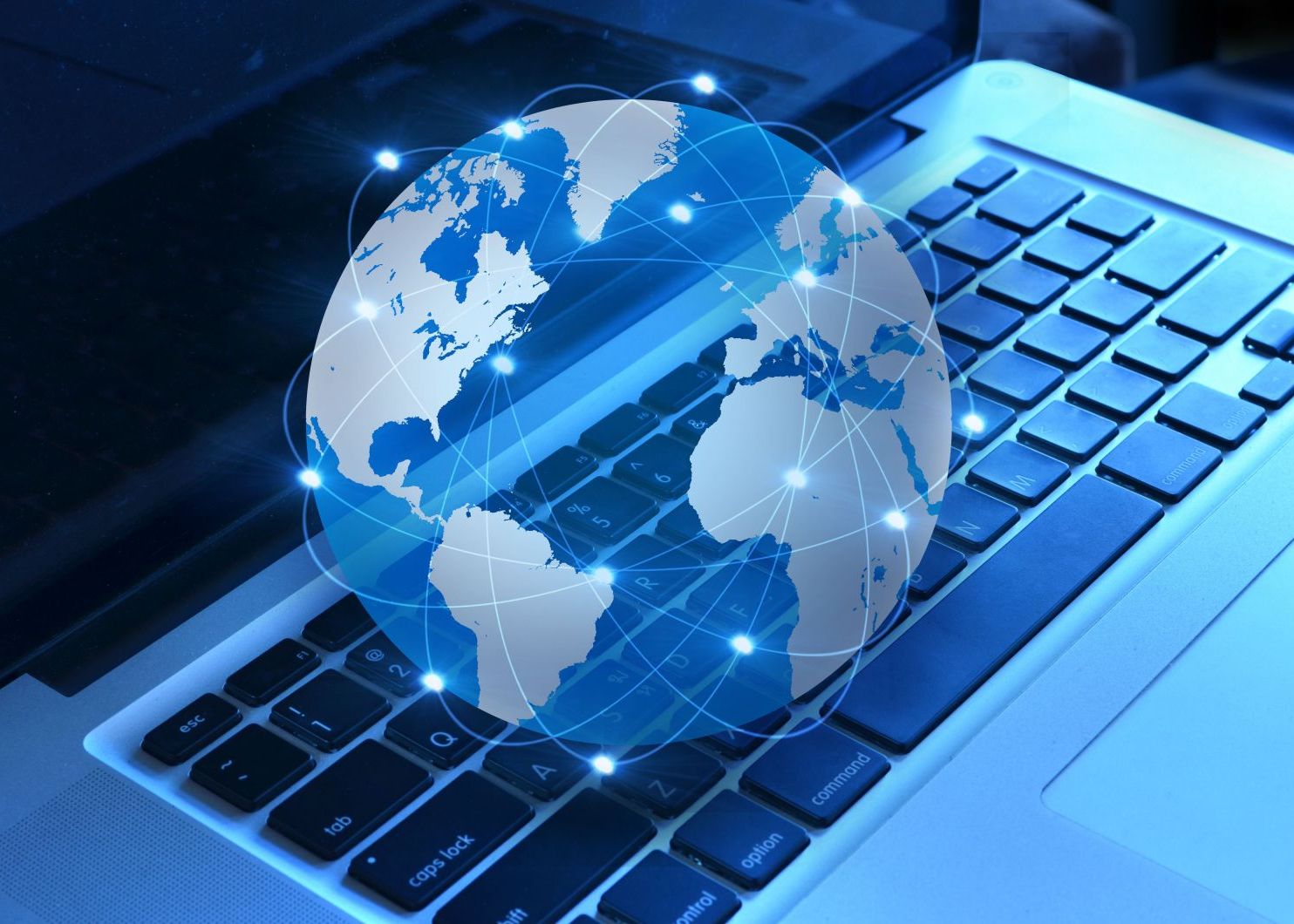 Romania Are De Doua Ori Mai Multi Analfabeti Digitali Decat Ue Cati Romani N Au Intrat Niciodata Pe Internet