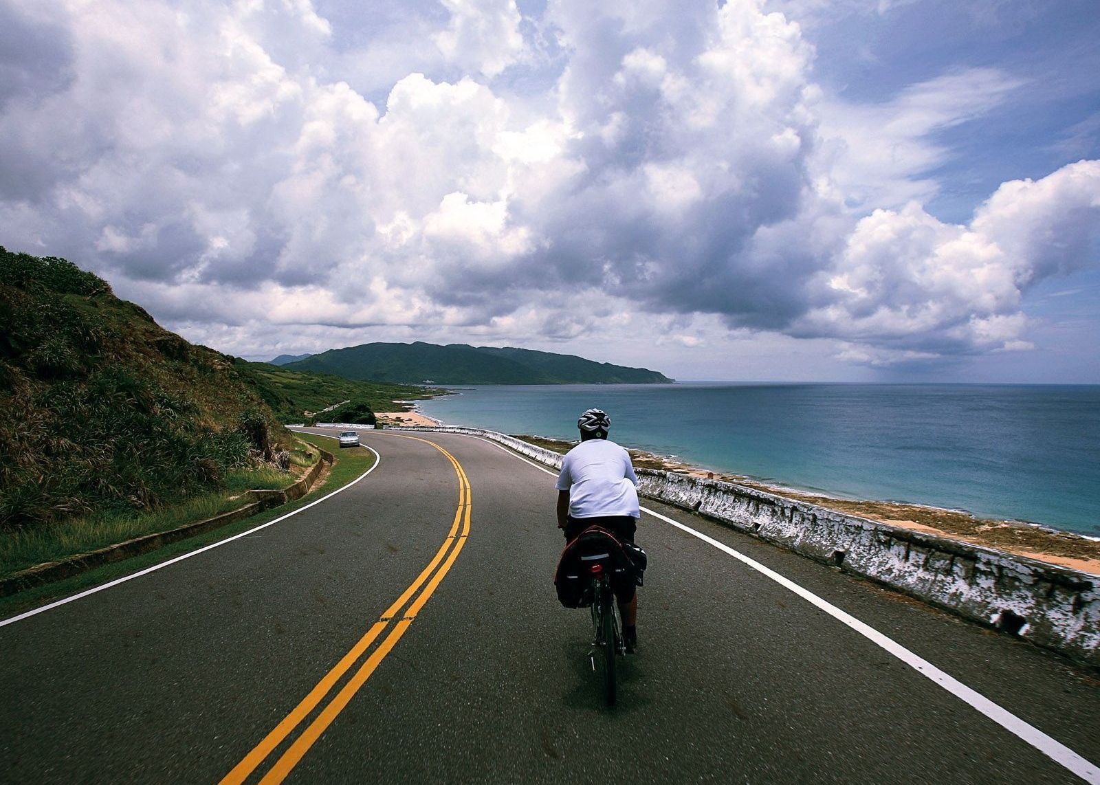 Ilikeit Aplicatiile Care Iti Spun Cat De Aglomerat Este Drumul Spre Mare Si Unde Sunt Radare