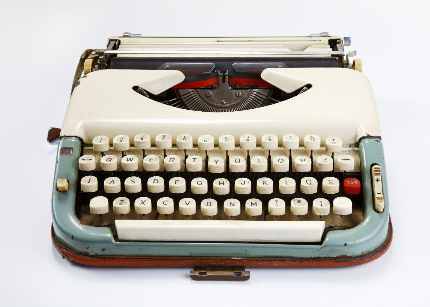 Masinile De Scris Folosite Mai Nou In Parlamentul German Comisia De Securitate Renunta La Calculatoare