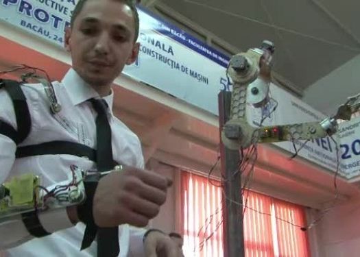 Vehicule Cu Propulsie Pneumatica Si Roboti Antropomorfici Viitorii Ingineri Ai Romaniei Au Facut Senzatie