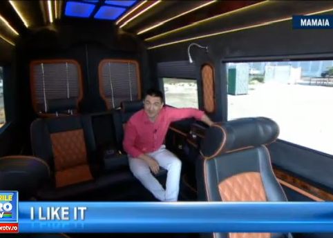 iLikeIT s-a intors din vacanta cu limuzina IT-ului . Cum arata o masina plina de gadgeturi Ilikeit S A Intors Din Vacanta Cu Limuzina It Ului Cum Arata O Masina Plina De Gadgeturi