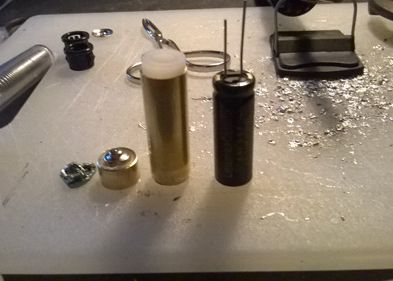 Bateriile Care Se Incarca In 26 De Secunde Inventate De Un American