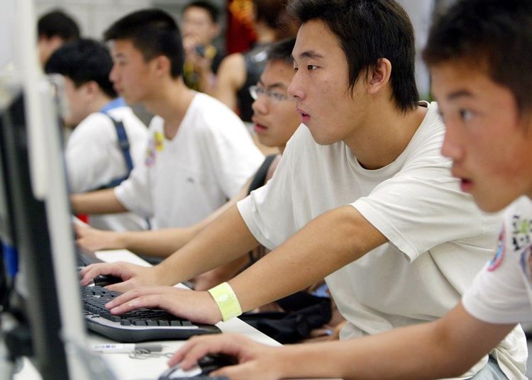 China Isi Va Lansa Propriul Sistem De Operare Ca Sa Nu Depinda De Microsoft