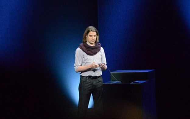 Omul Care A Eclipsat Iphone 6 Lucrul Inedit Petrecut La Eveniment Internetul Vorbeste Despre Asta