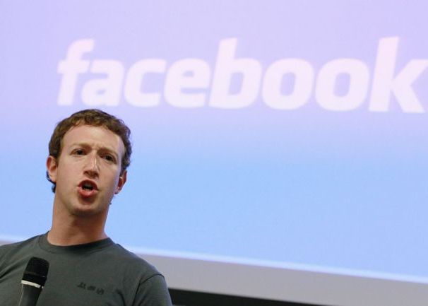 Facebook Va Incepe Sa Taxeze Utilizatorii Cu 3 Dolari Pe Luna De La 1 Noiembrie Stirea Care A Speriat