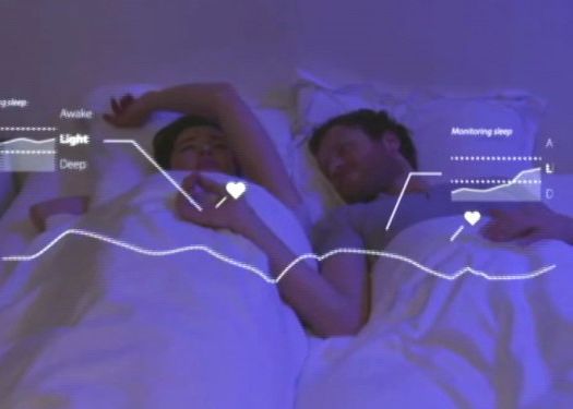 Gadgeturile Perfecte In Dormitor Perna Inteligenta Care Iti Spune Cat De Bine Ai Dormit Si Aparatul Care