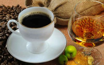 Cum iti afecteaza cafeaua, alcoolul si carnea viata sexuala. Rezultatele surprinzatoare ale oamenilor de stiinta
