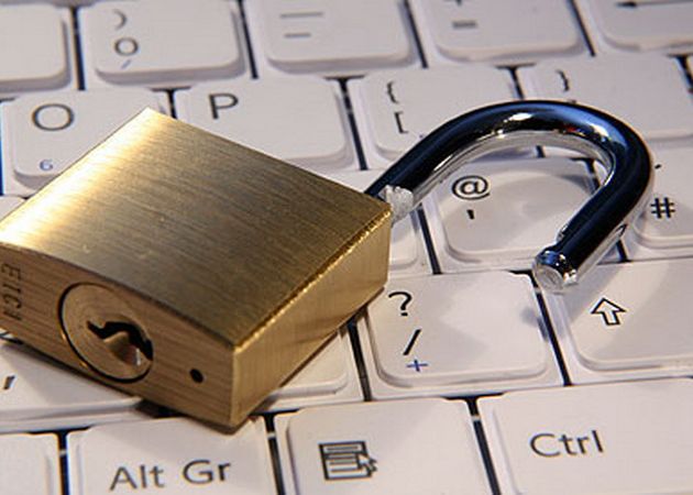 10 Pasi Ca Sa Fii In Siguranta Atunci Cand Esti Online