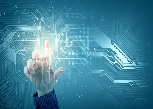 It Ul Ramane Copilul Minune Al Economiei Va Creste In Acest An Cu 9 1 Pana La 5 4 Miliarde Lei