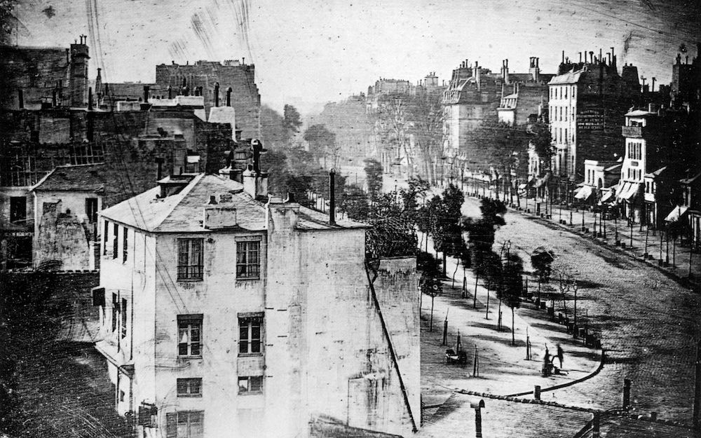 Aceasta este prima fotografie din istorie. Motivul pentru care totul pare pustiu, desi era aglomeratie Aceasta Este Prima Fotografie Din Istorie Motivul Pentru Care Totul Pare Pustiu Desi Era Aglomeratie