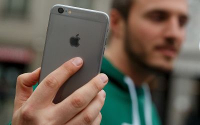 Decizia Apple care ii face pe utilizatori sa renunte mai usor la iPhone