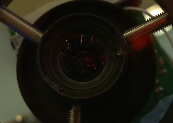 Prima camera care face poze cu viteza luminii Prima Camera Care Face Poze Cu Viteza Luminii