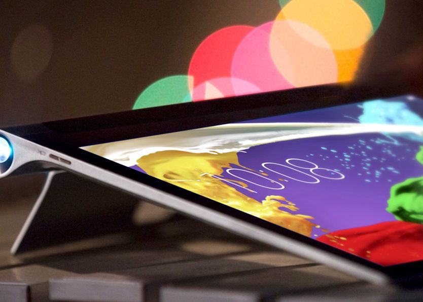 Lenovo Lanseaza In Romania Yoga Tablet 2 Pro O Tableta De 13 Rdquo Cu Proiector