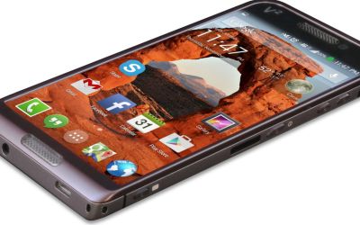 Asta-i primul super-smartphone E cel mai puternic telefon de pe piata, insa putini au auzit de el