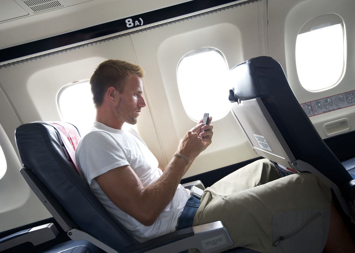 S A Conectat La Internet In Timpul Zborului De Ce Surpriza Neplacuta A Avut Cand A Ajuns Acasa