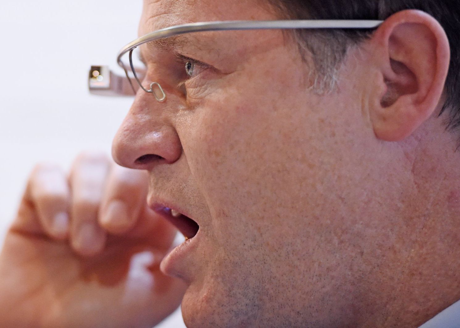 Google Glass In Pericol De Dezastru Problemele Majore Ale Celui Mai Mare Proiect Din Tehnologie