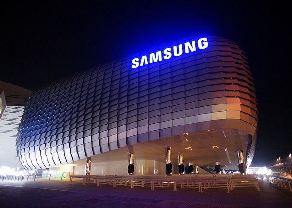 Mutarea uriasa facuta de Samsung. Doar o data s-a mai intamplat asa ceva Mutarea Uriasa Facuta De Samsung Doar O Data S A Mai Intamplat Asa Ceva