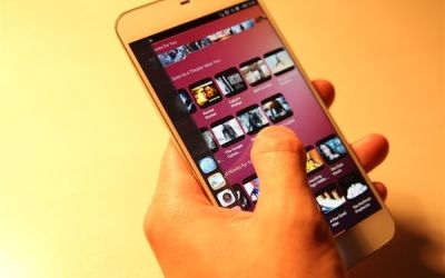 Un telefon cu Ubuntu se va lansa la inceputul lui 2015