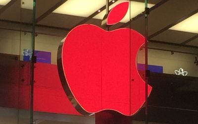 Apple si-a schimbat logo-ul de 1 decembrie