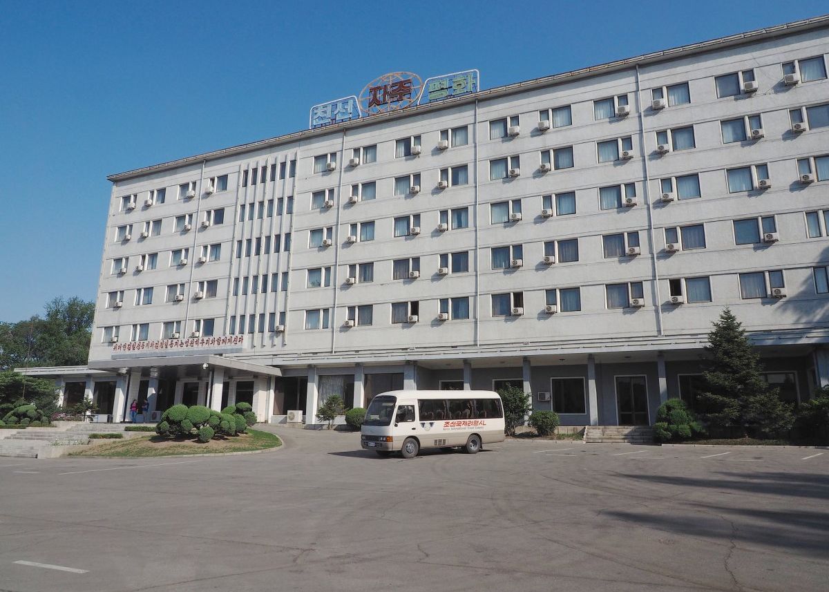 Coreea De Nord Si A Facut O Armata De Hackeri Si Nu Infirma Atacul Asupra Sony Foto In Ce Lux Traiesc