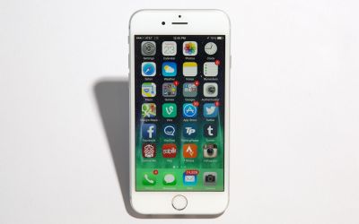 Vrei sa-ti iei iPhone 6? Motivul pentru care ar fi bine sa te grabesti