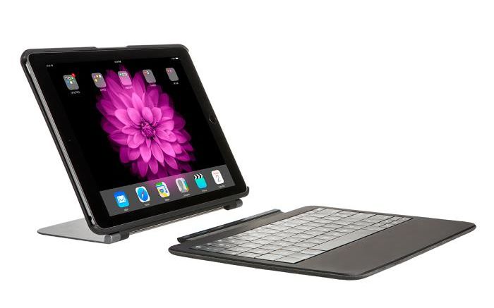 Foto Cum Arata Primul Iphone Cu Tastatura Qwerty