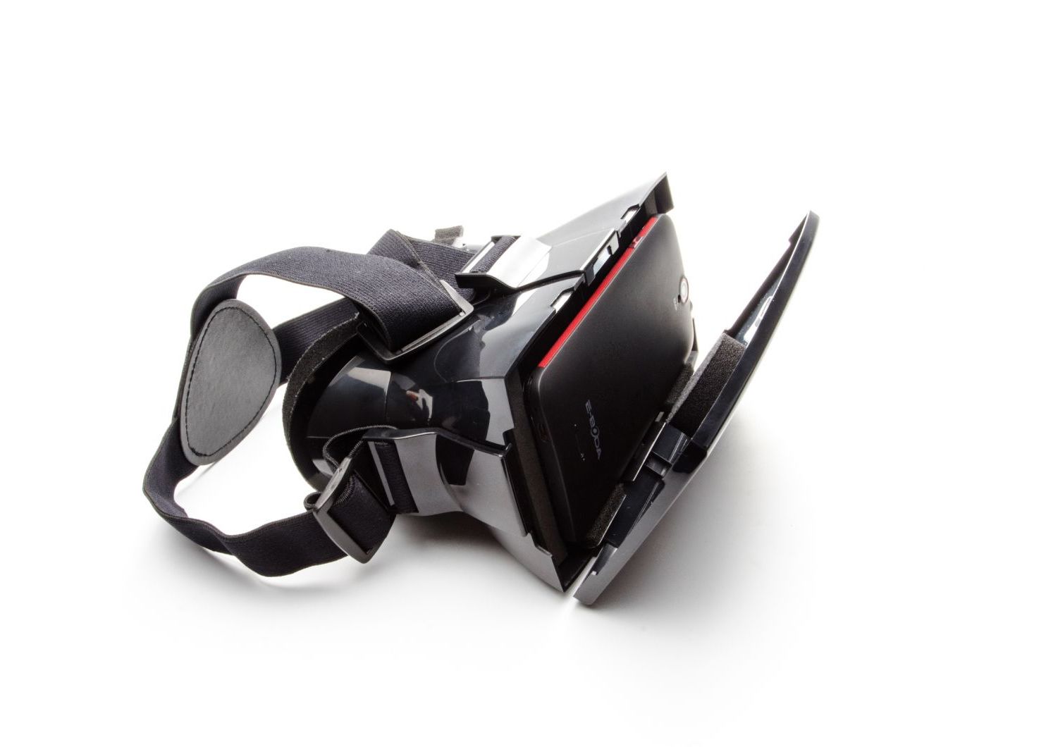 E Boda Lanseaza Un Gadget Extrem De Ieftin Pentru Realitatea Virtuala Ce Stie Sa Faca Avatar