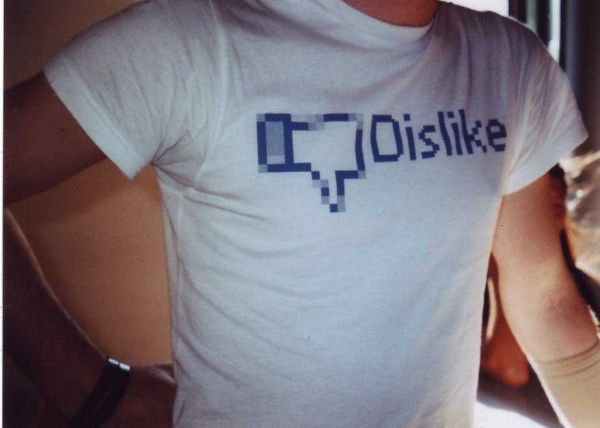 Facebook Anunta Butonul Pe Care L Ai Asteptat Pana Acum Ce Se Va Intampla Cu Celebrul Like