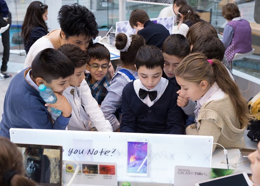 Informatica Are Priza La Elevi Romania Printre Cele Mai Active Tari La Hour Of Code