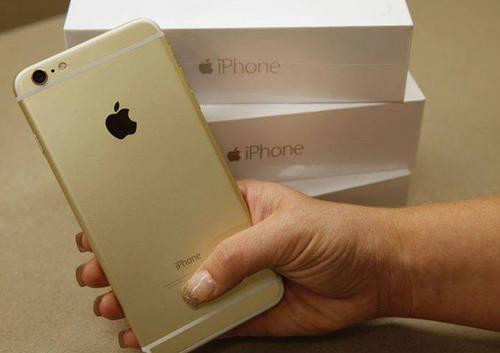 Peste 600 de telefoane au fost lansate in 2014! Iata-le pe cele mai bune 3! Care e telefonul anului