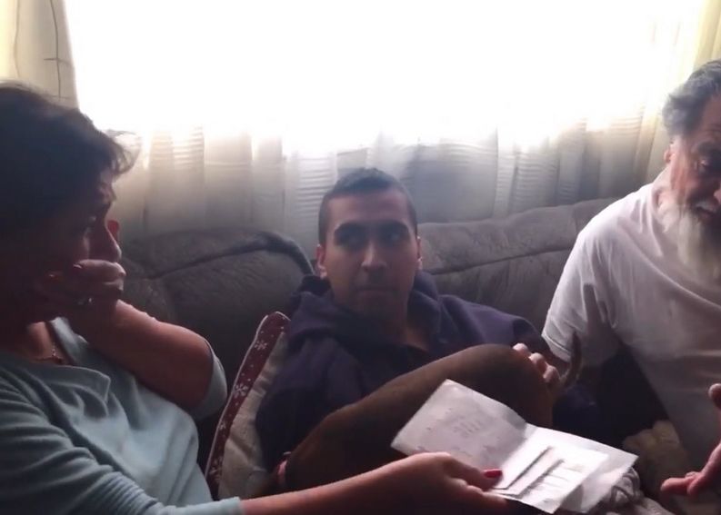 Isi Pierdusera Orice Speranta Si Urmau Sa Ajunga In Strada Ce Scria In Plicul Primit De Craciun E Impresionant