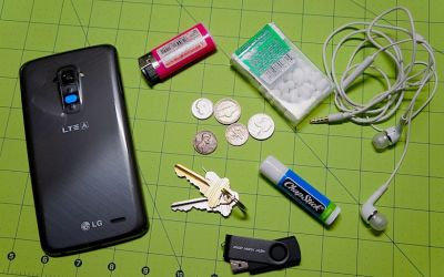 LG G Flex 2 isi repara singur carcasa in timp record! Super demonstratie VIDEO