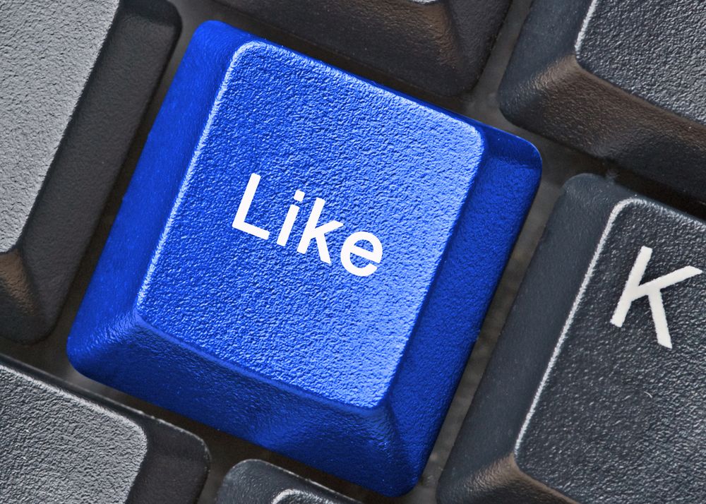 Ce Spun Despre Tine Like Urile Pe Care Le Dai Cate Lucruri Stie Facebook Ul Despre Tine