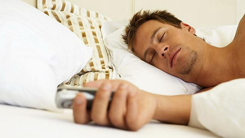 Mii de utilizatori au fost afectati! Ce s-a intamplat cu telefonul lor mobil: "Ne cerem scuze! Va oferim o cafea gratis!"