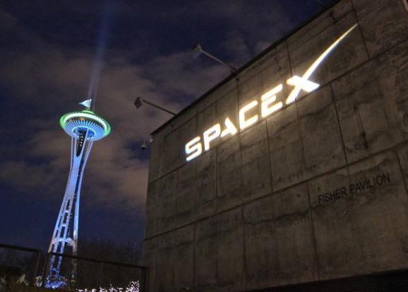 Un Miliardar Vrea Sa Duca Internetul In Spatiu