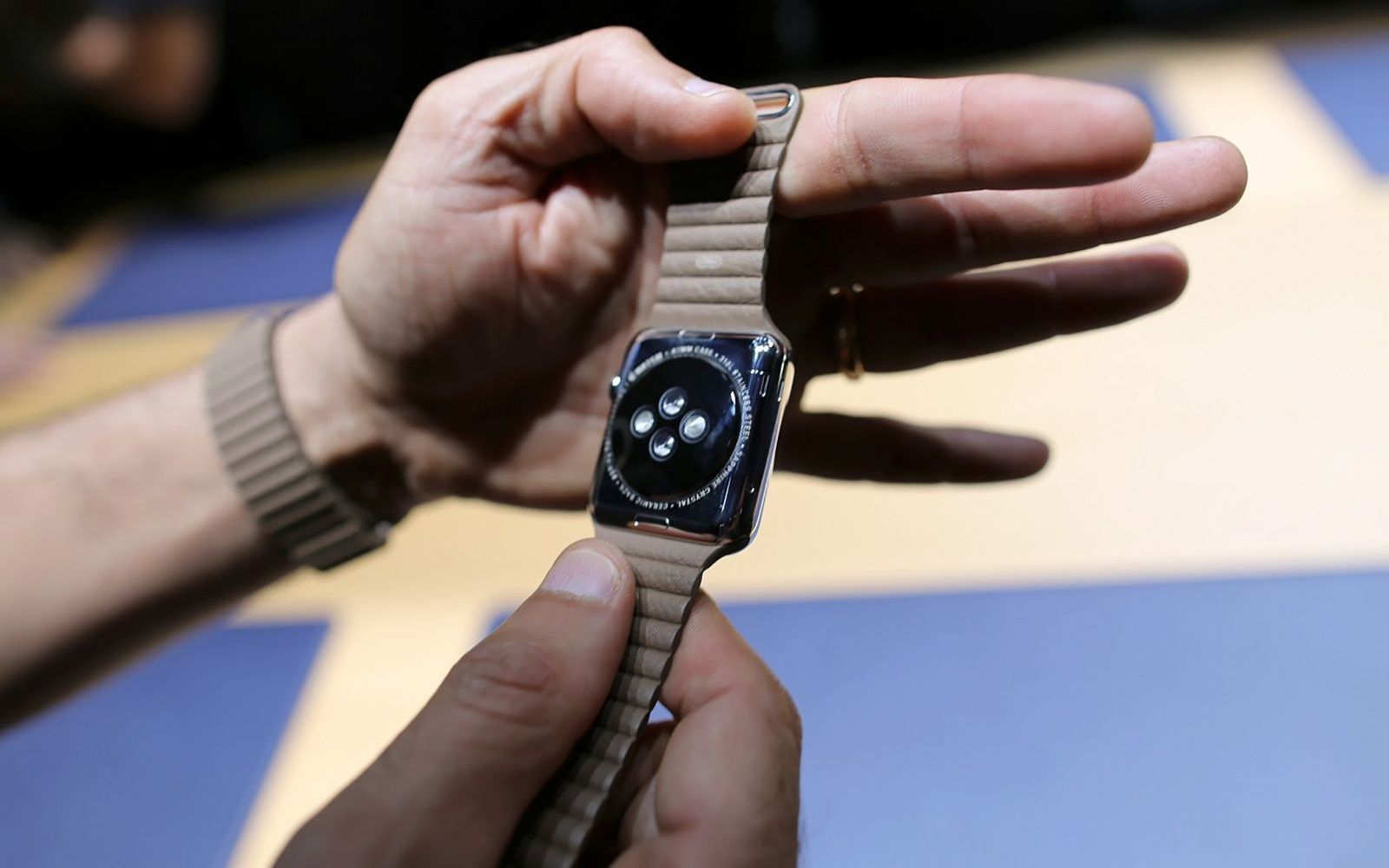 Apple Watch-urile false invadeaza net-ul, chiar daca originalul nu s-a lansat inca Apple Watch Urile False Invadeaza Net Ul Chiar Daca Originalul Nu S A Lansat Inca