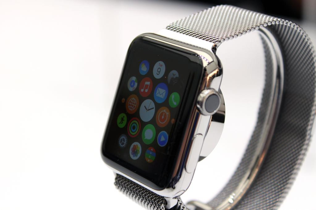 Cel mai asteptat gadget al celor de la Apple poate fi un esec! Dezvaluirea facuta astazi despre iWatch