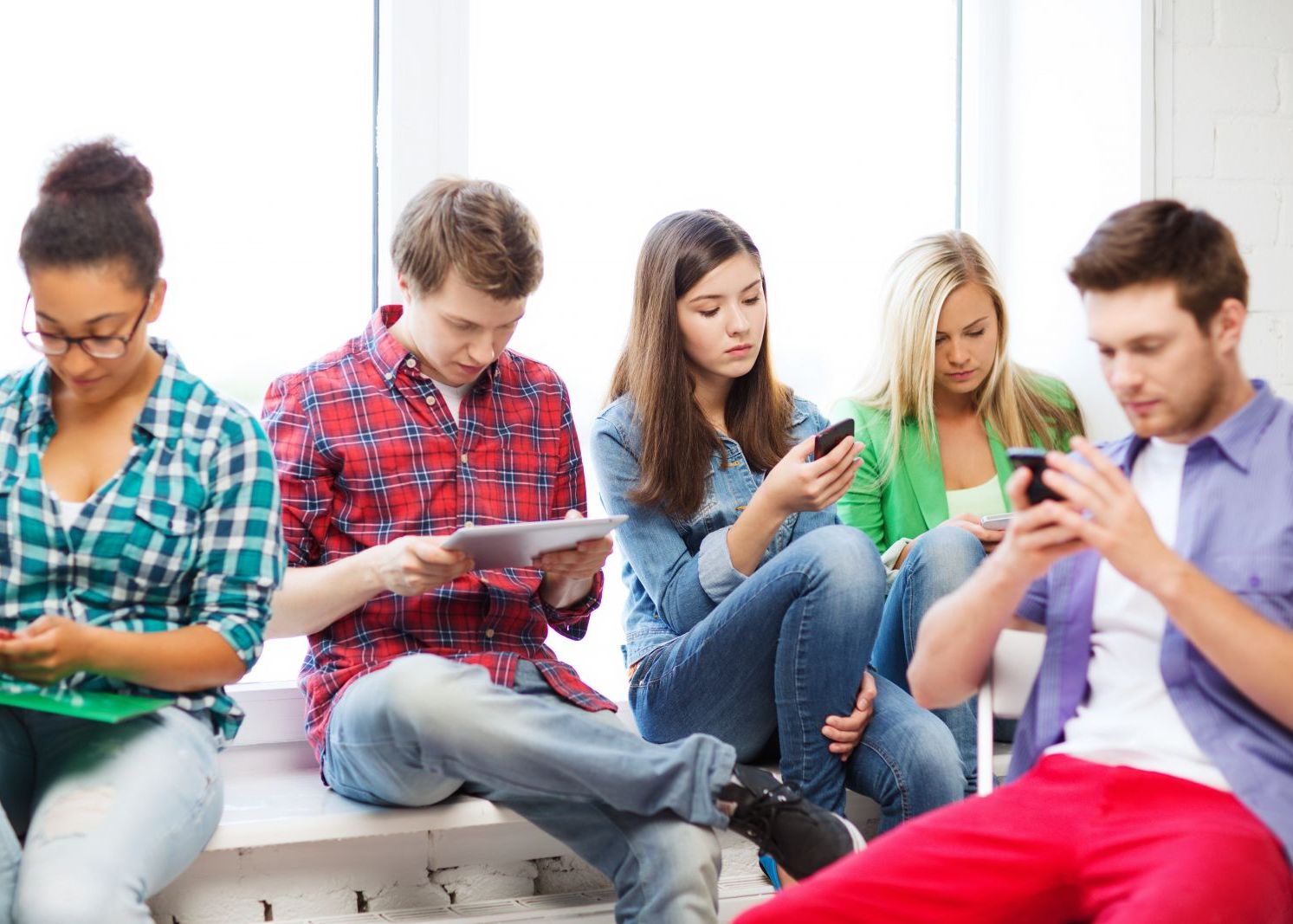 Cat timp pierzi zilnic pe telefon? Te vei speria cand o sa afli! Cat Timp Pierzi Zilnic Pe Telefon Te Vei Speria Cand O Sa Afli
