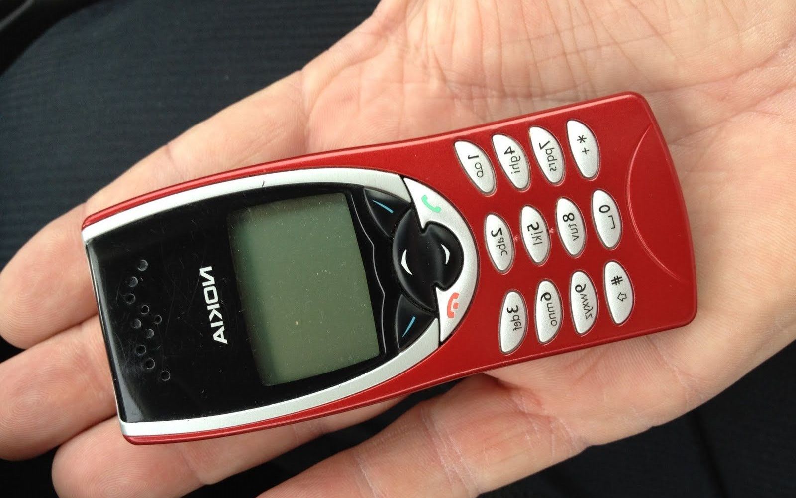 Nokia E Inca La Moda Motivul Incredibil Pentru Care Vechile Telefoane Se Vand Ca Painea Calda