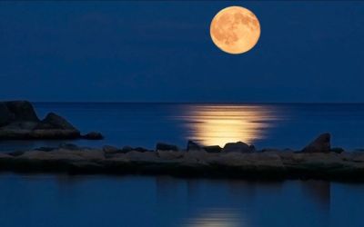 Luna, asa cum nu ai mai vazut-o niciodata! VIDEO