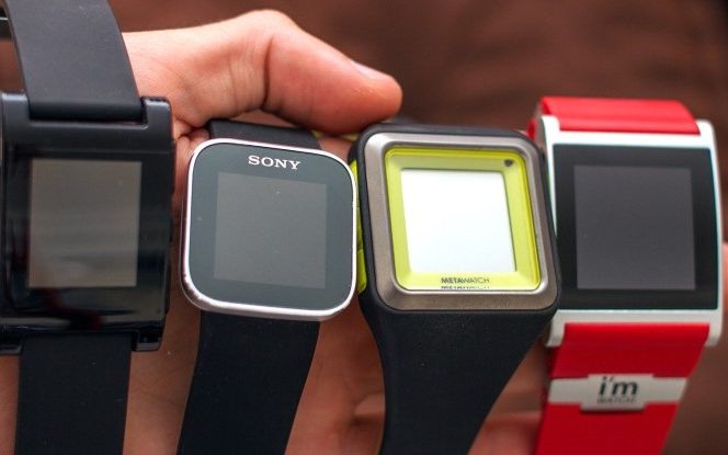 Lovitura pentru posesorii de smartwatch-uri! Vor fi interzise! Lovitura Pentru Posesorii De Smartwatch Uri Vor Fi Interzise