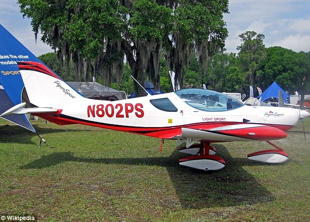 I A Cazut Laptopul Din Avion De La Peste 300 De Metri Inaltime Nu I A Venit Sa Creada Cum Arata Cand L