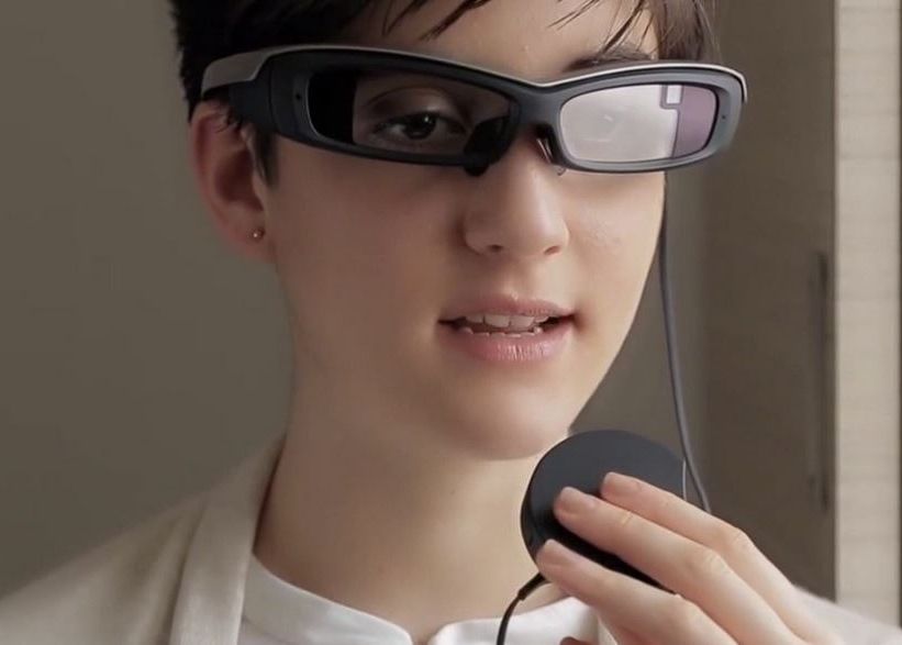 Sony Lanseaza Smarteyeglass Alternativa La Google Glass Cat Costa Si Ce Fac