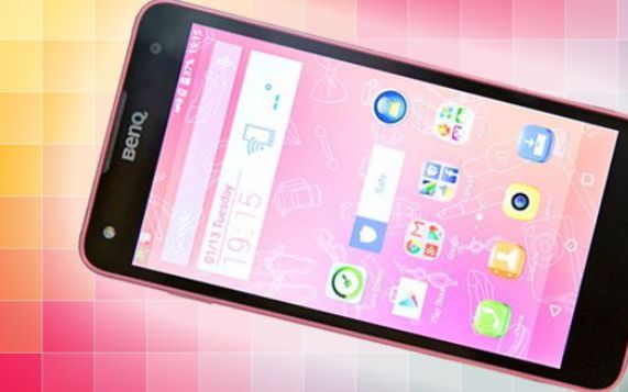 Un alt telefon de top va fi lansat in 2 saptamani! Va avea o camera pentru super-selfie-uri! Se bate cu HTC M9 si Galaxy S6? Un Alt Telefon De Top Va Fi Lansat In 2 Saptamani Va Avea O Camera Pentru Super Selfie Uri Se Bate Cu