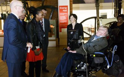 Predictia lui Stephen Hawking: E singurul mod prin care omenirea poate supravietui!