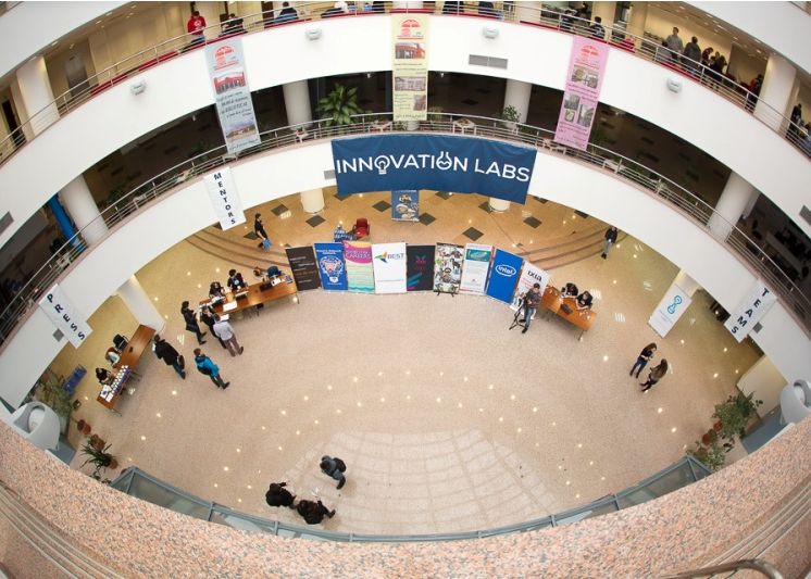 Innovation Labs 2015 Editia Iii Tinerii Cu Idei De Aplicatii S Au Intalnit La Politehnica Din Bucuresti