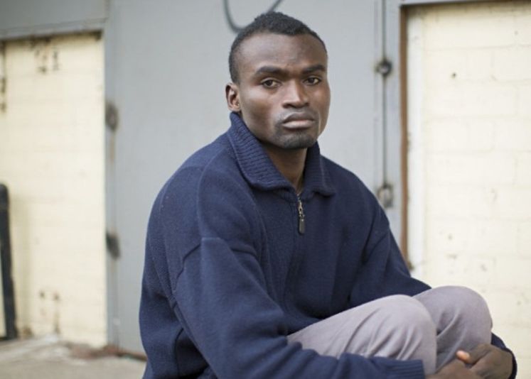 Si A Pierdut Toata Familia Si A Ajuns Pe Strada Gestul Uluitor Facut De Cei Care I Au Aflat Povestea Pe