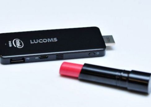 Un Calculator Cat Un Stick Usb Vine Cu Procesor Intel Slot Pentru Microsd Si Port Hdmi